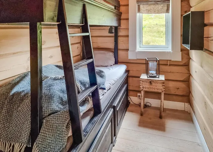 5 Bedroom Gorgeous In *