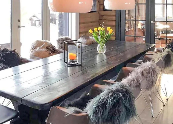 5 Bedroom Gorgeous In Vakantiehuis